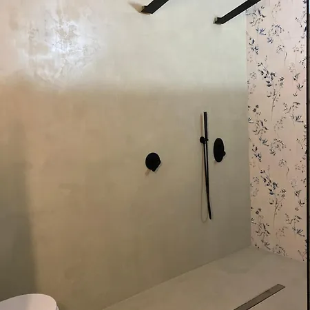 Apartman Sa Dommu De Pedra *